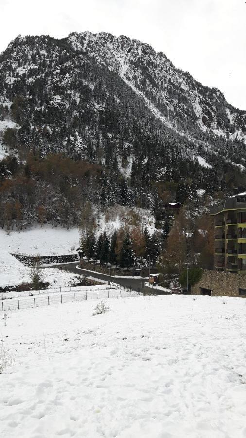 Comfortable Studio With Mountain View In Arinsal 40 M² + Ski Storage Екстериор снимка