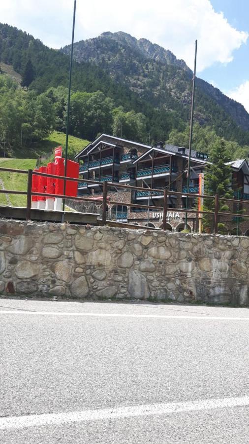 Comfortable Studio With Mountain View In Arinsal 40 M² + Ski Storage Екстериор снимка