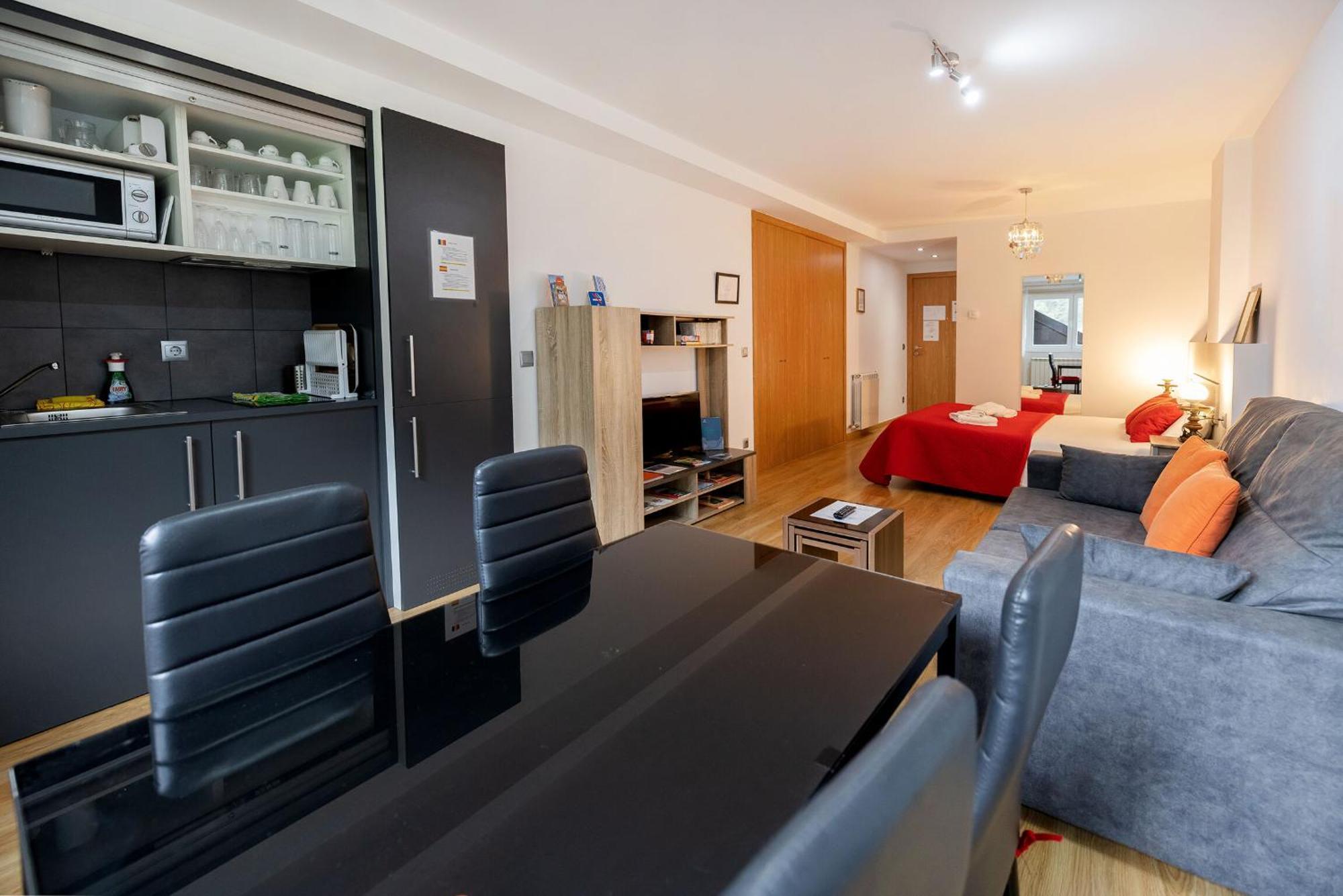 Comfortable Studio With Mountain View In Arinsal 40 M² + Ski Storage Екстериор снимка